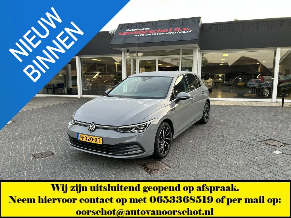 Volkswagen Golf (2021) — foto 1