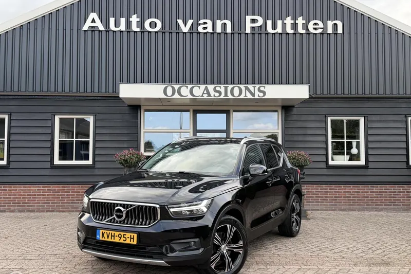 Volvo XC40 (2021)