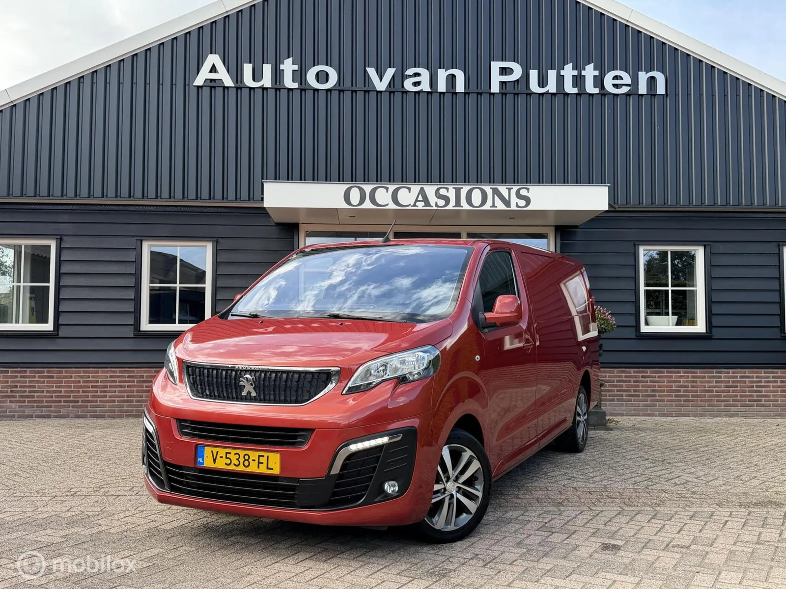 Peugeot Expert (2017) — foto 1