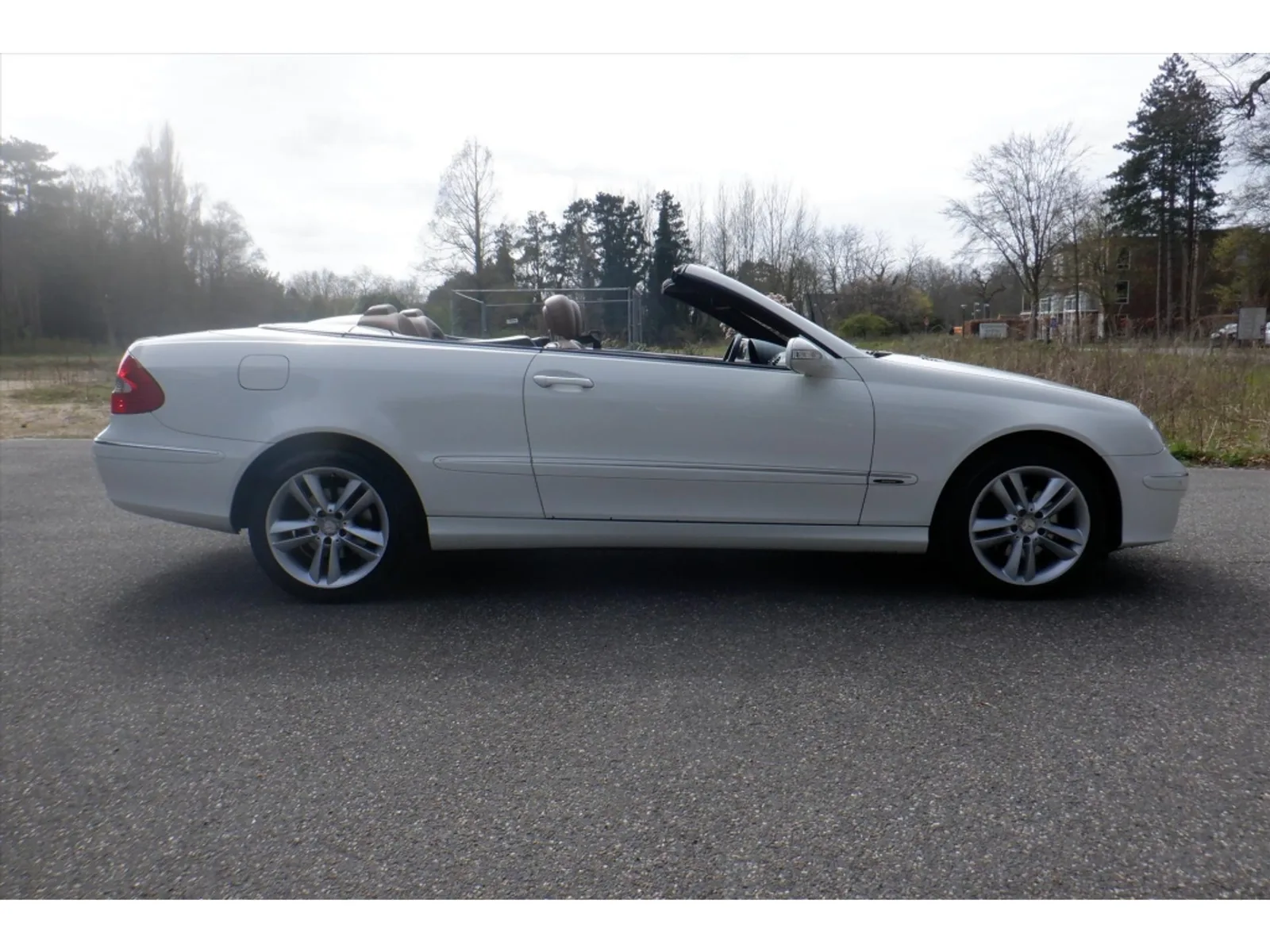 Mercedes-Benz CLK-Klasse (2008) — foto 1