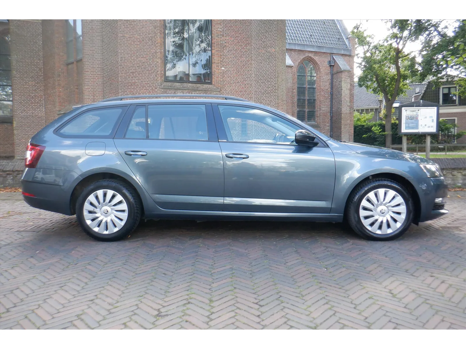 Škoda Octavia (2019) — foto 1