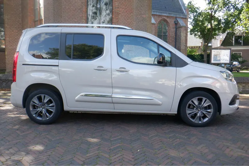 Toyota Proace (2022)