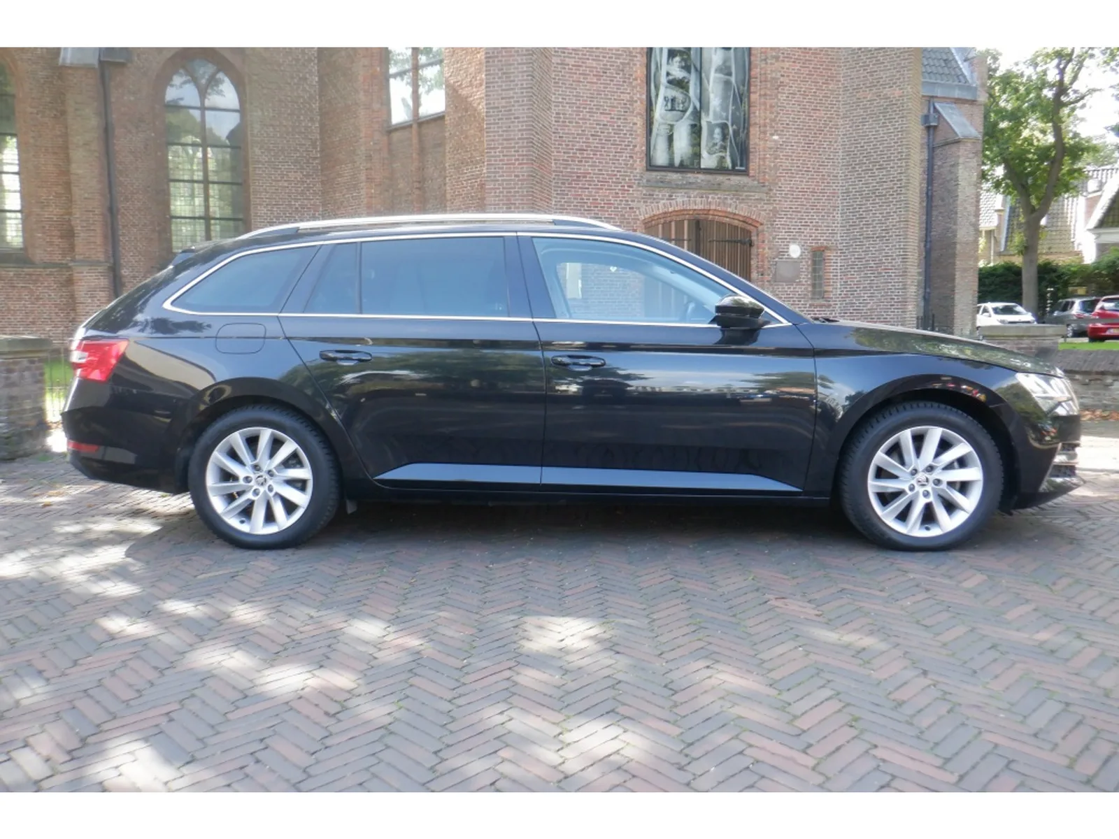 Škoda Superb (2021) — foto 1