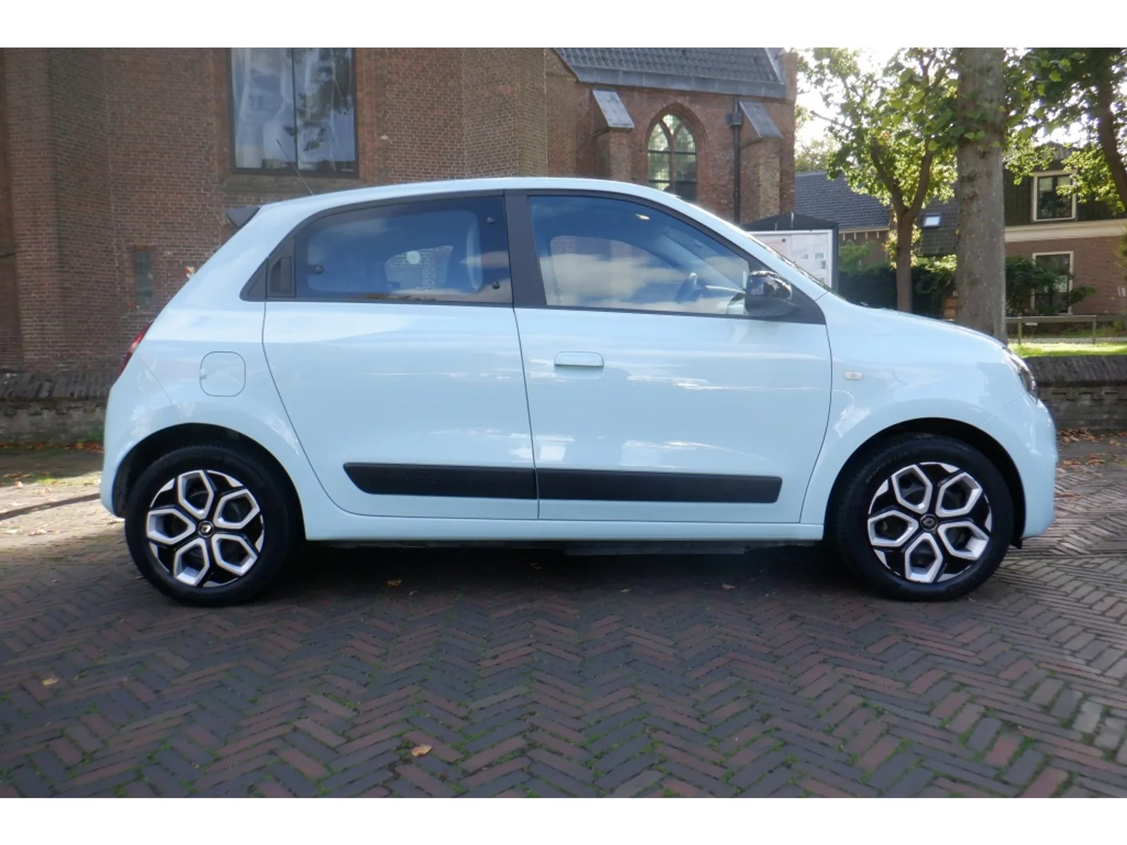 Renault Twingo (2024) — foto 1
