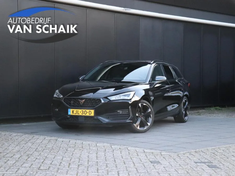 CUPRA Leon Sportstourer (2023) — foto 1