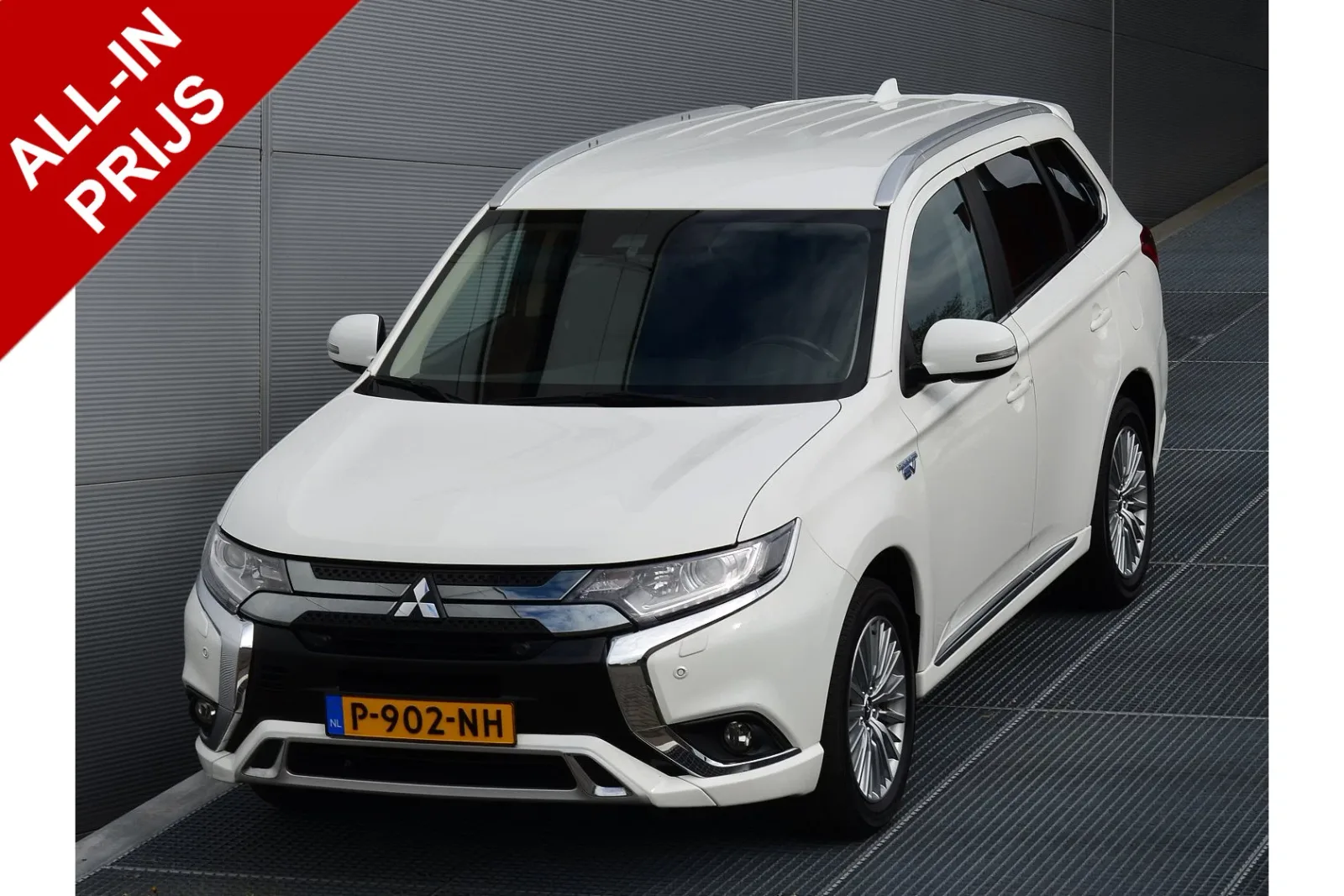 Mitsubishi Outlander (2020) — foto 1