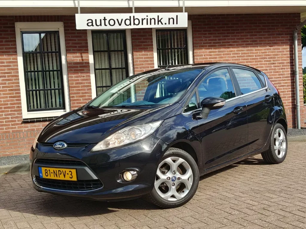 Ford Fiesta (2010) — foto 1