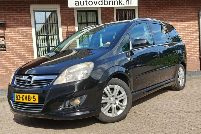 Opel Zafira (2010)