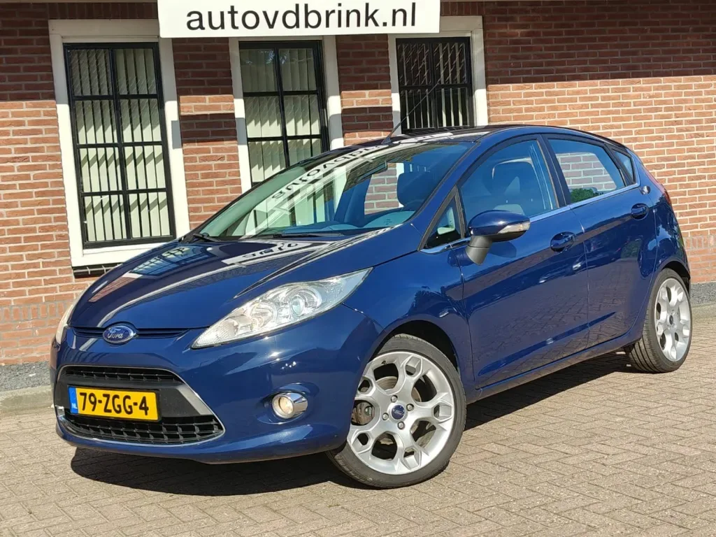 Ford Fiesta (2012) — foto 1