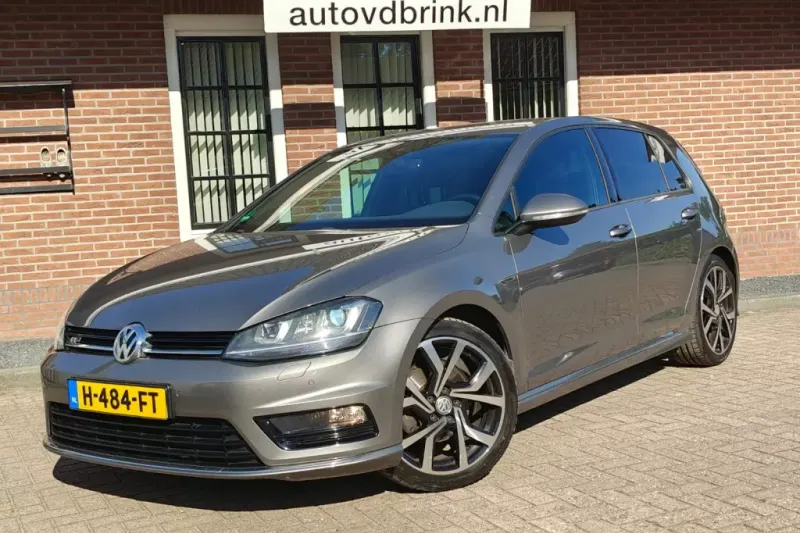 Volkswagen Golf (2016)