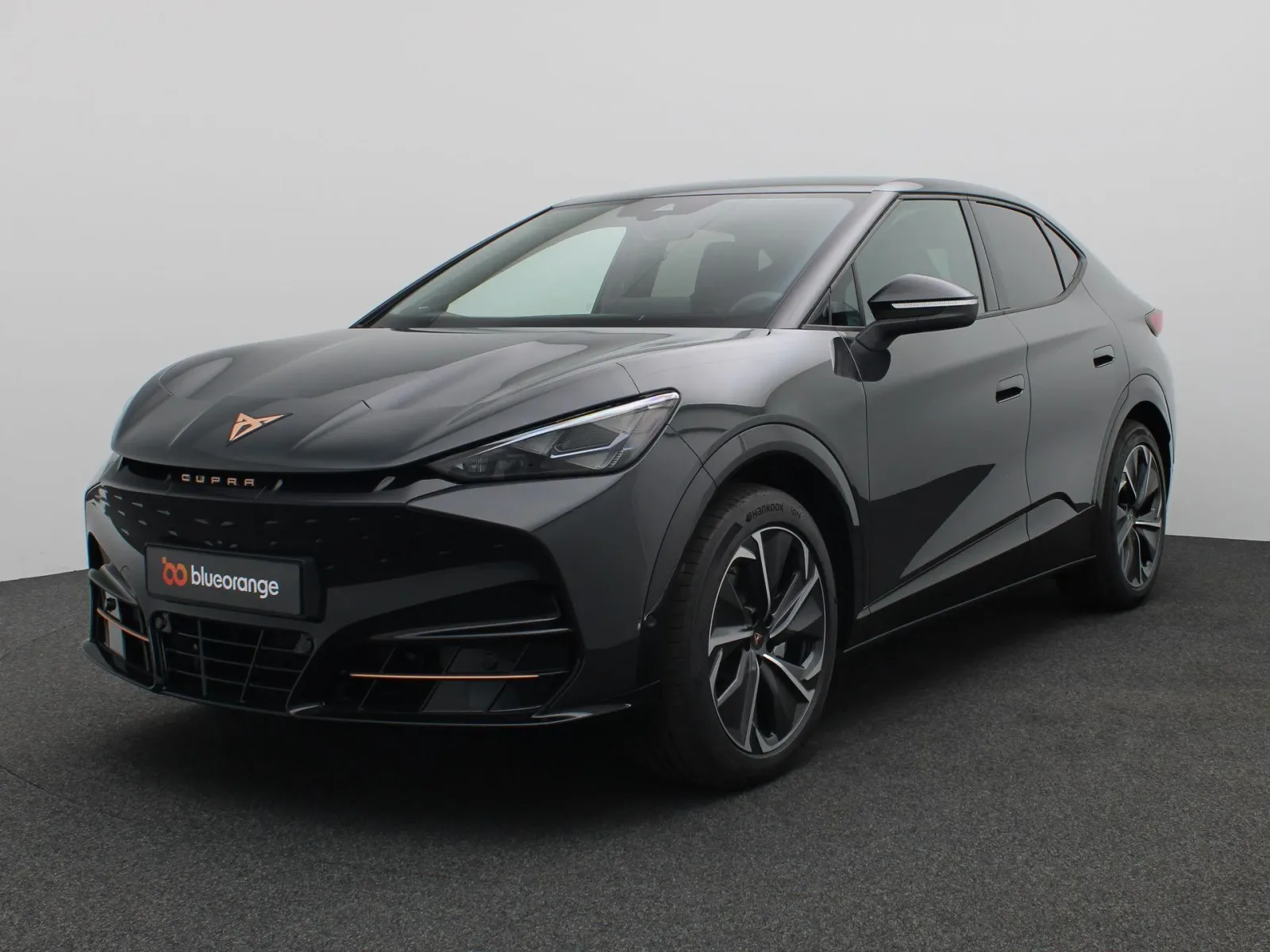 CUPRA Tavascan (2026) — foto 1