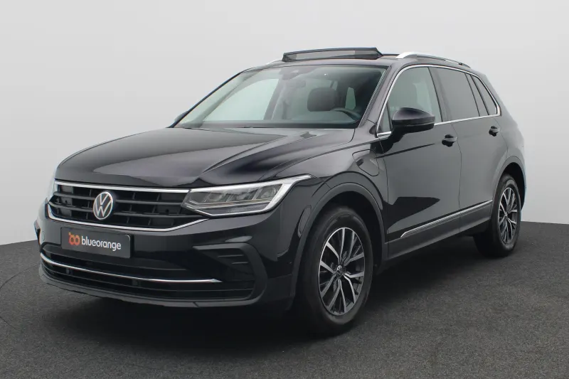 Volkswagen Tiguan (2022)