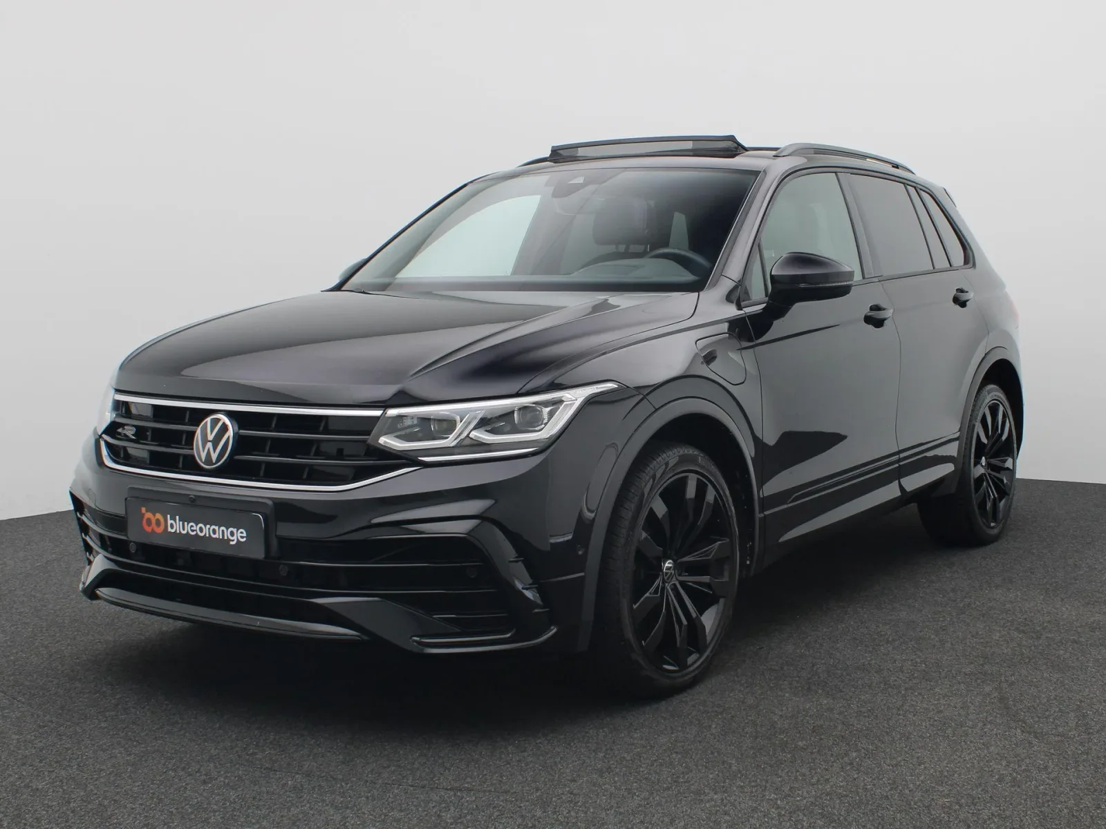 Volkswagen Tiguan (2023) — foto 1