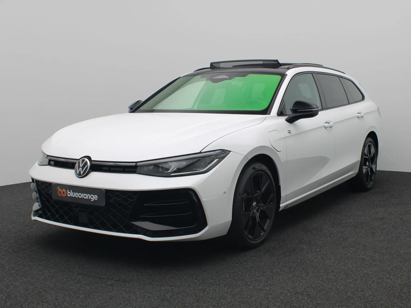 Volkswagen Passat (2026) — foto 1