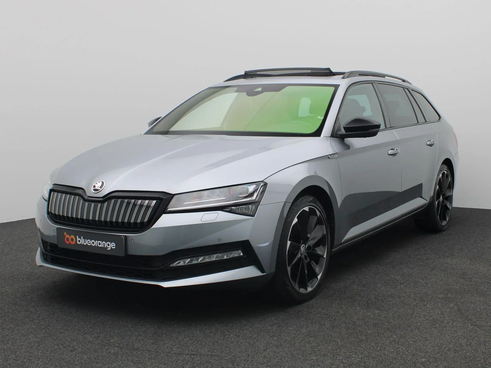 Škoda Superb (2021) — foto 1