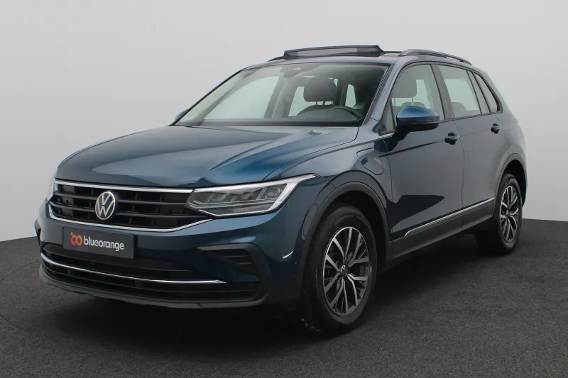 Volkswagen Tiguan (2022)
