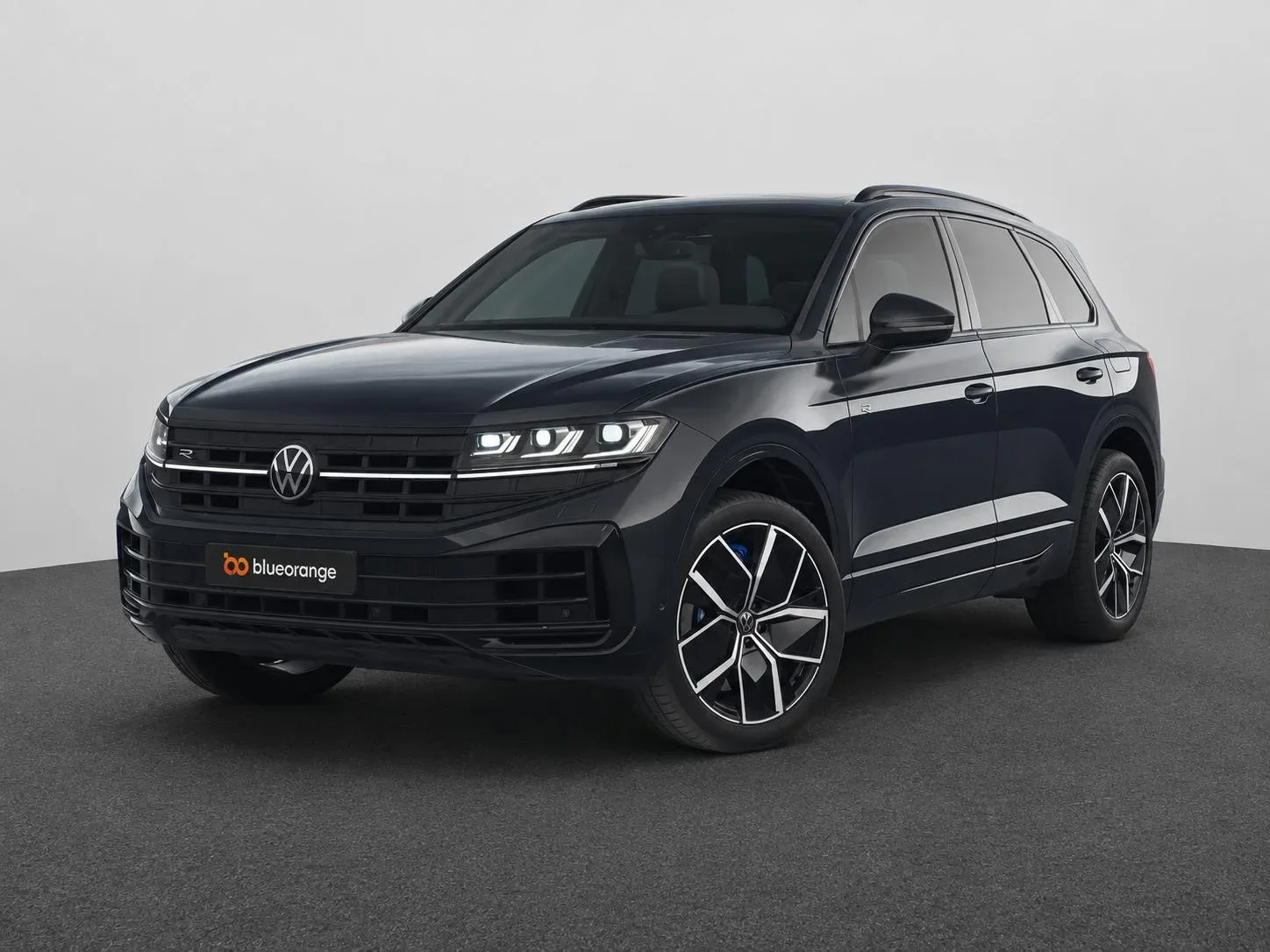 Volkswagen Touareg (2024) — foto 1