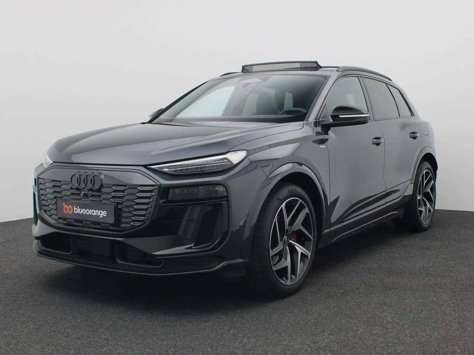 Audi Q6 e-tron (2026) — foto 1