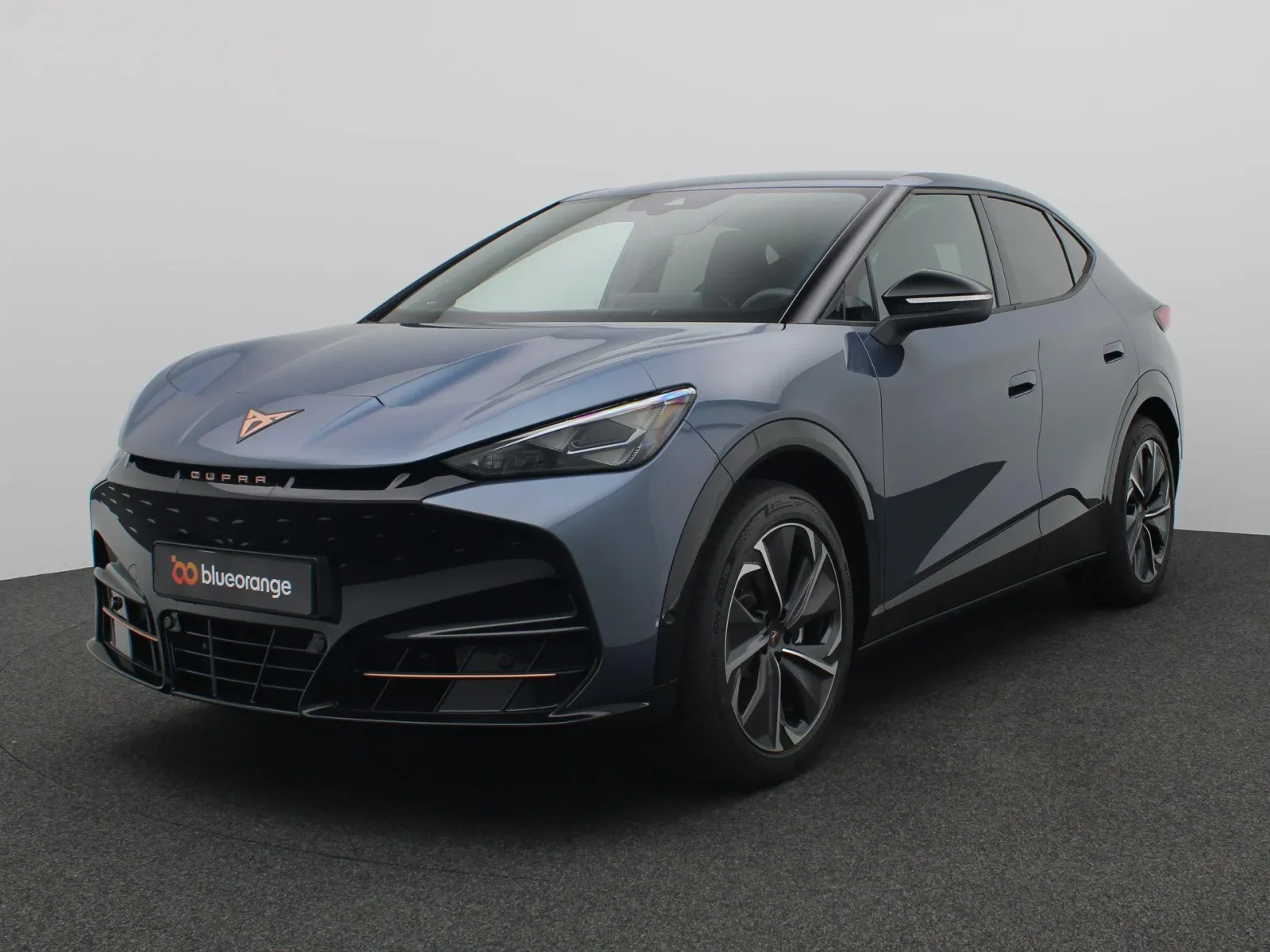 CUPRA Tavascan (2026) — foto 1