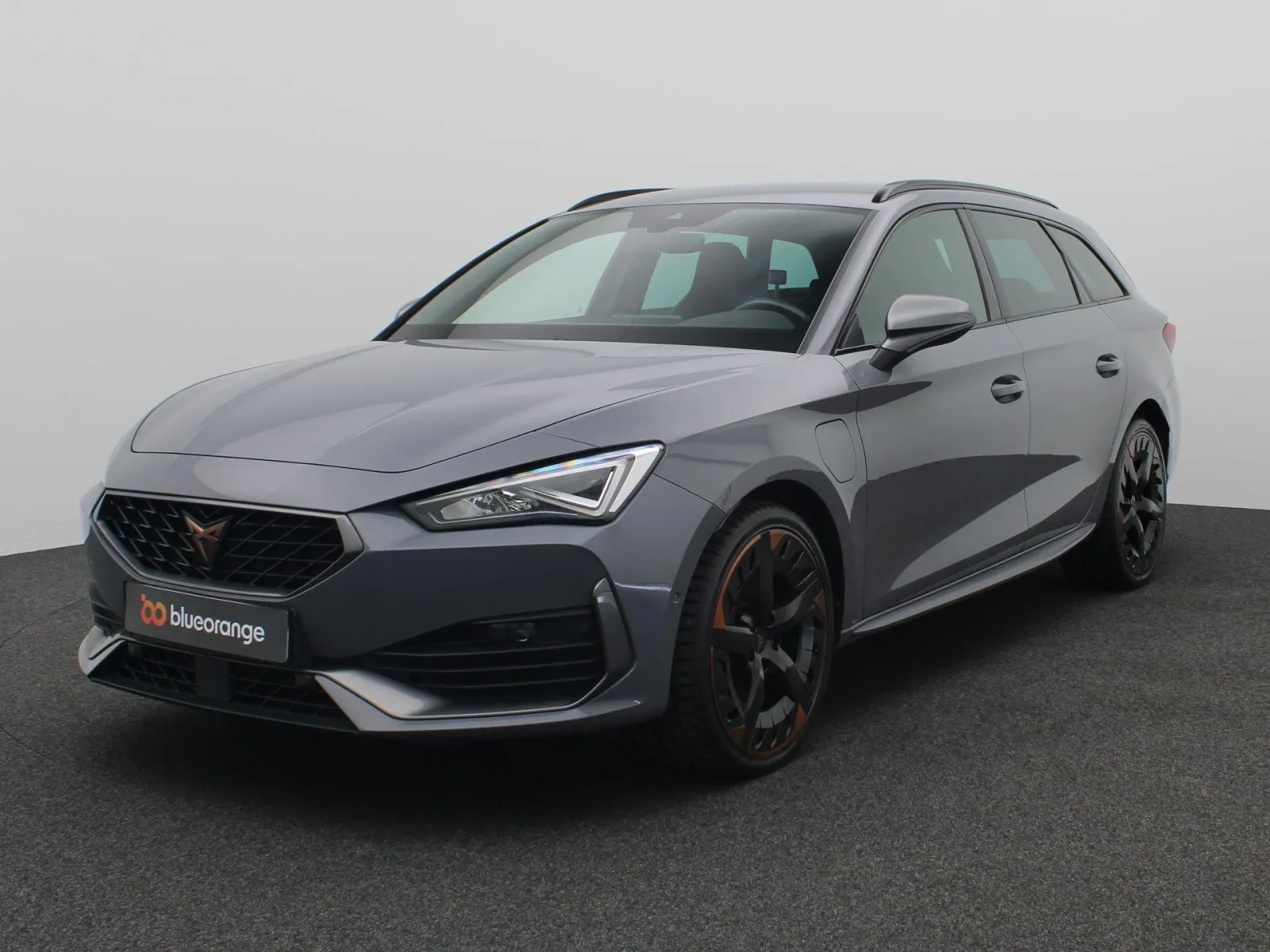 CUPRA Leon Sportstourer (2020) — foto 1