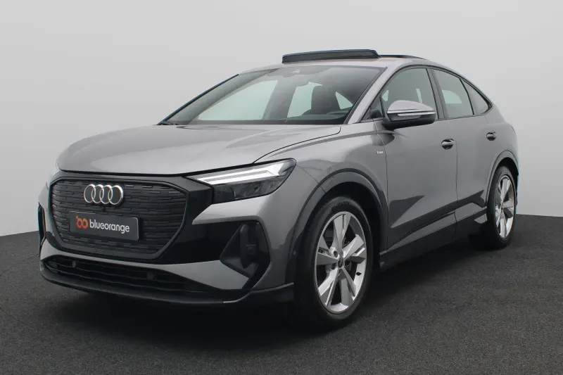 Audi Q4 e-tron (2023)