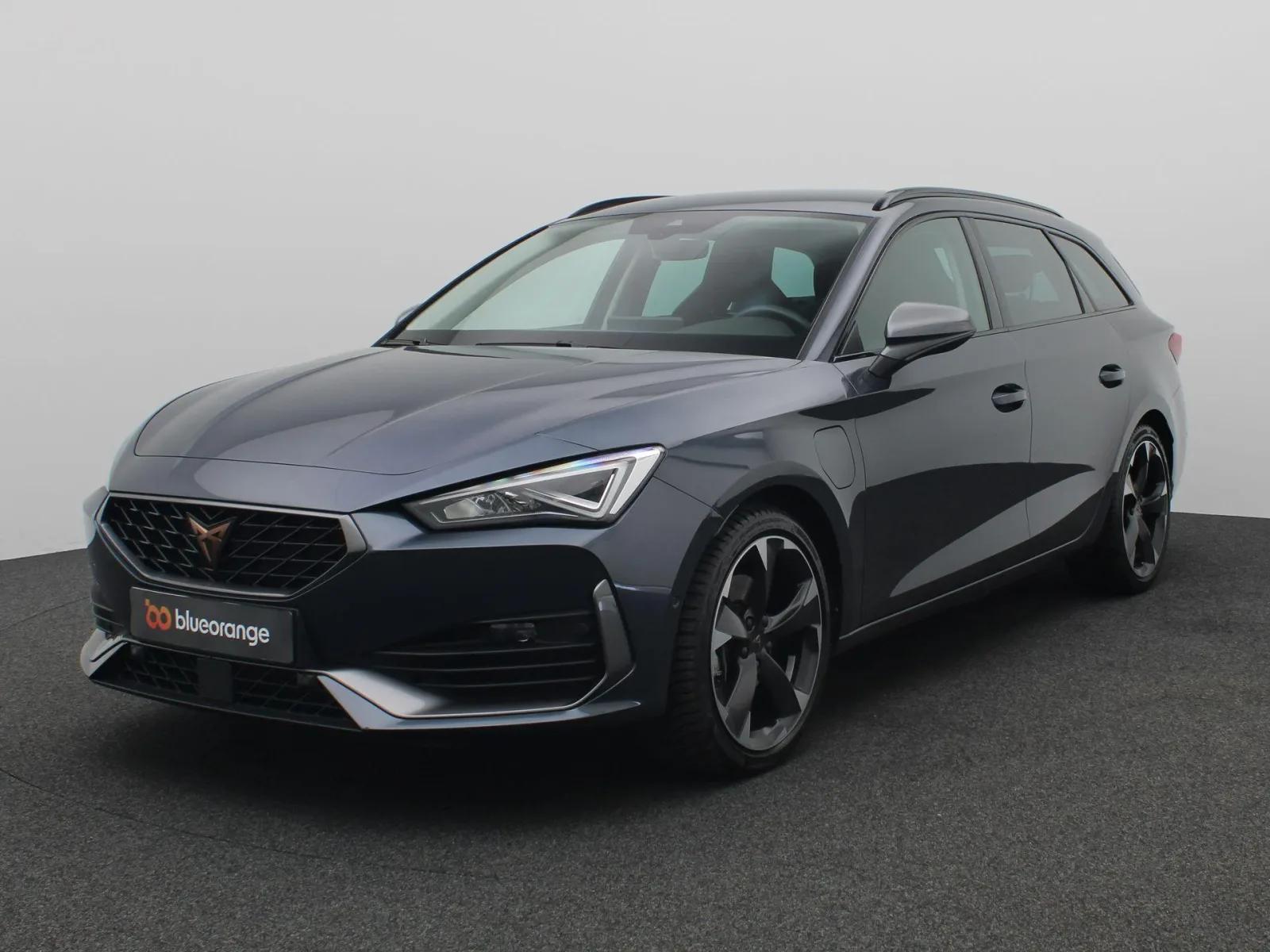 CUPRA Leon Sportstourer (2024) — foto 1