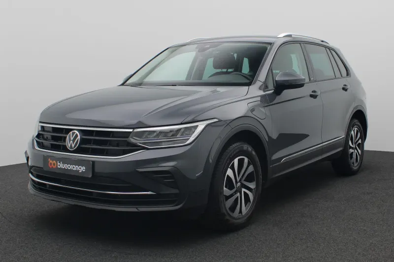 Volkswagen Tiguan (2022)