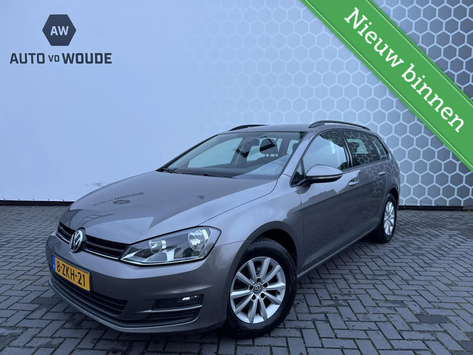 Volkswagen Golf (2015) — foto 1