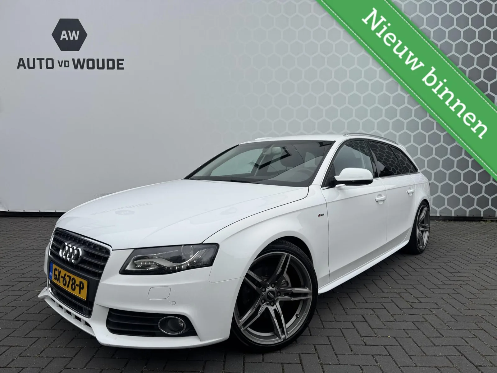 Audi A4 (2011) — foto 1