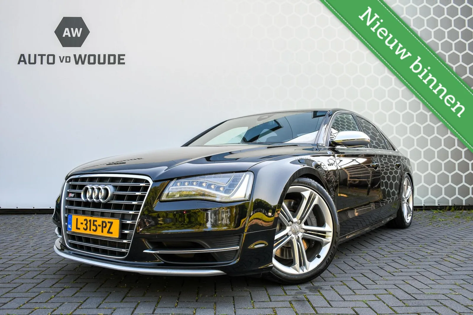 Audi S8 (2012) — foto 1
