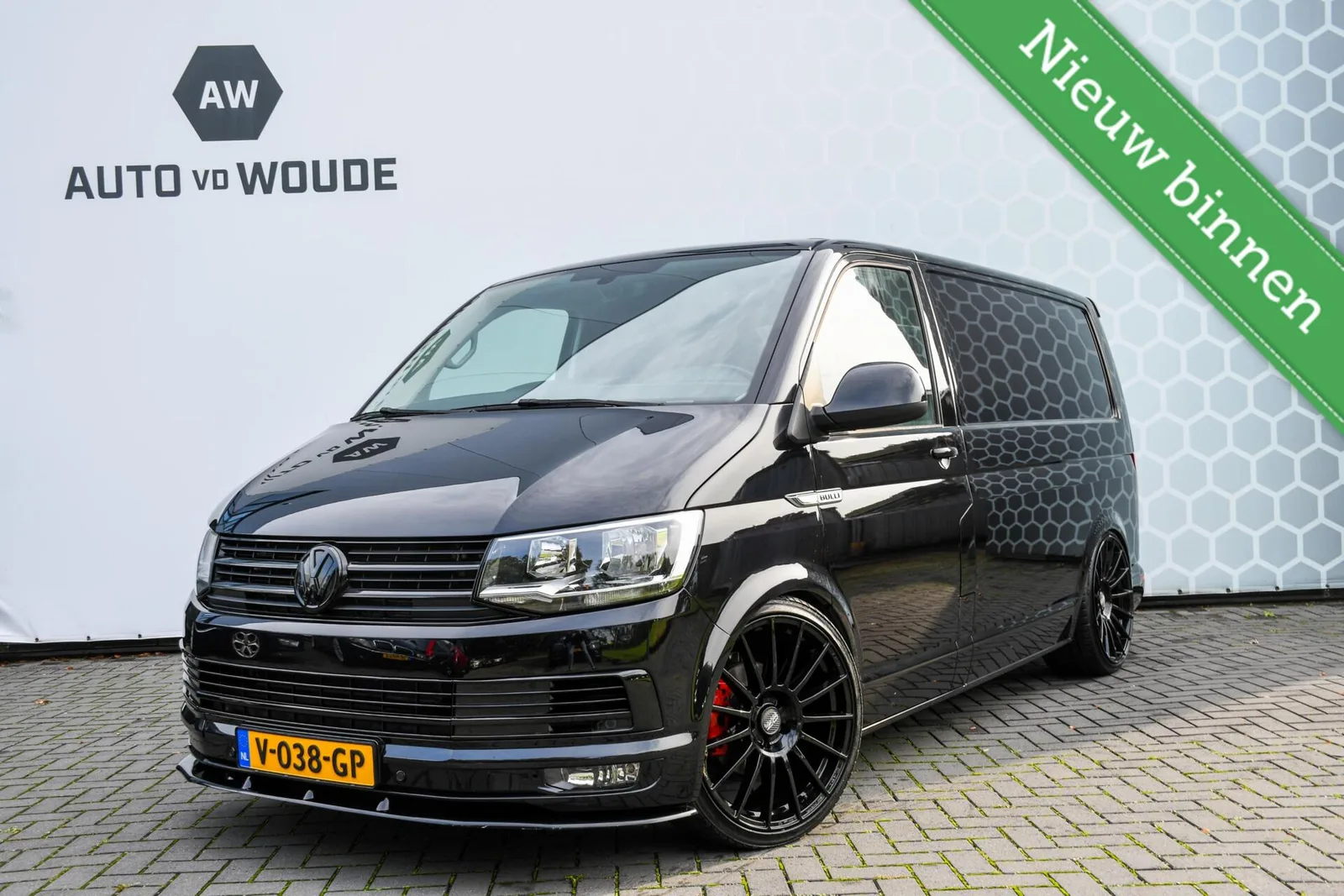 Volkswagen Transporter (2017) — foto 1