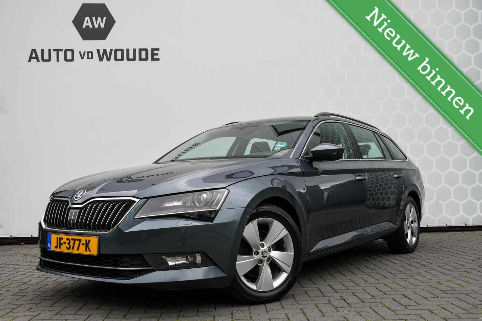 Škoda Superb (2016) — foto 1