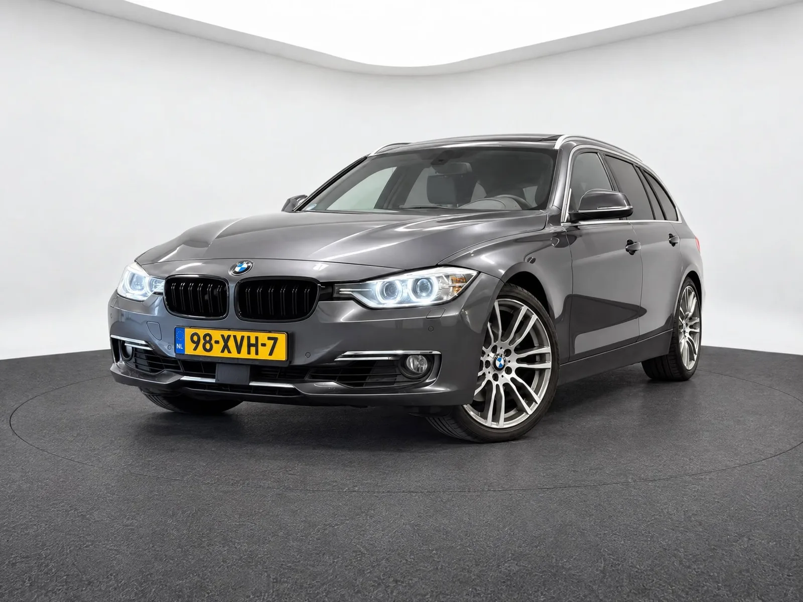 BMW 3-Serie (2012) — foto 1