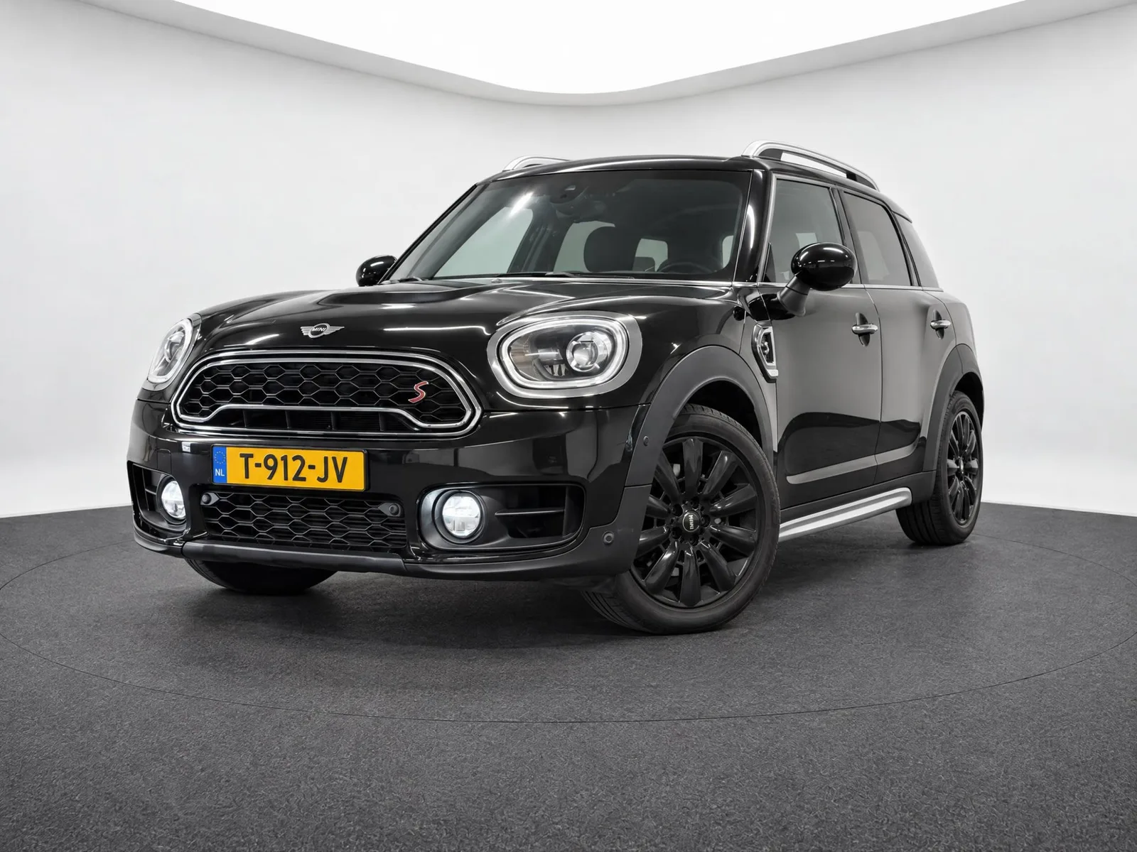 MINI Countryman (2018) — foto 1