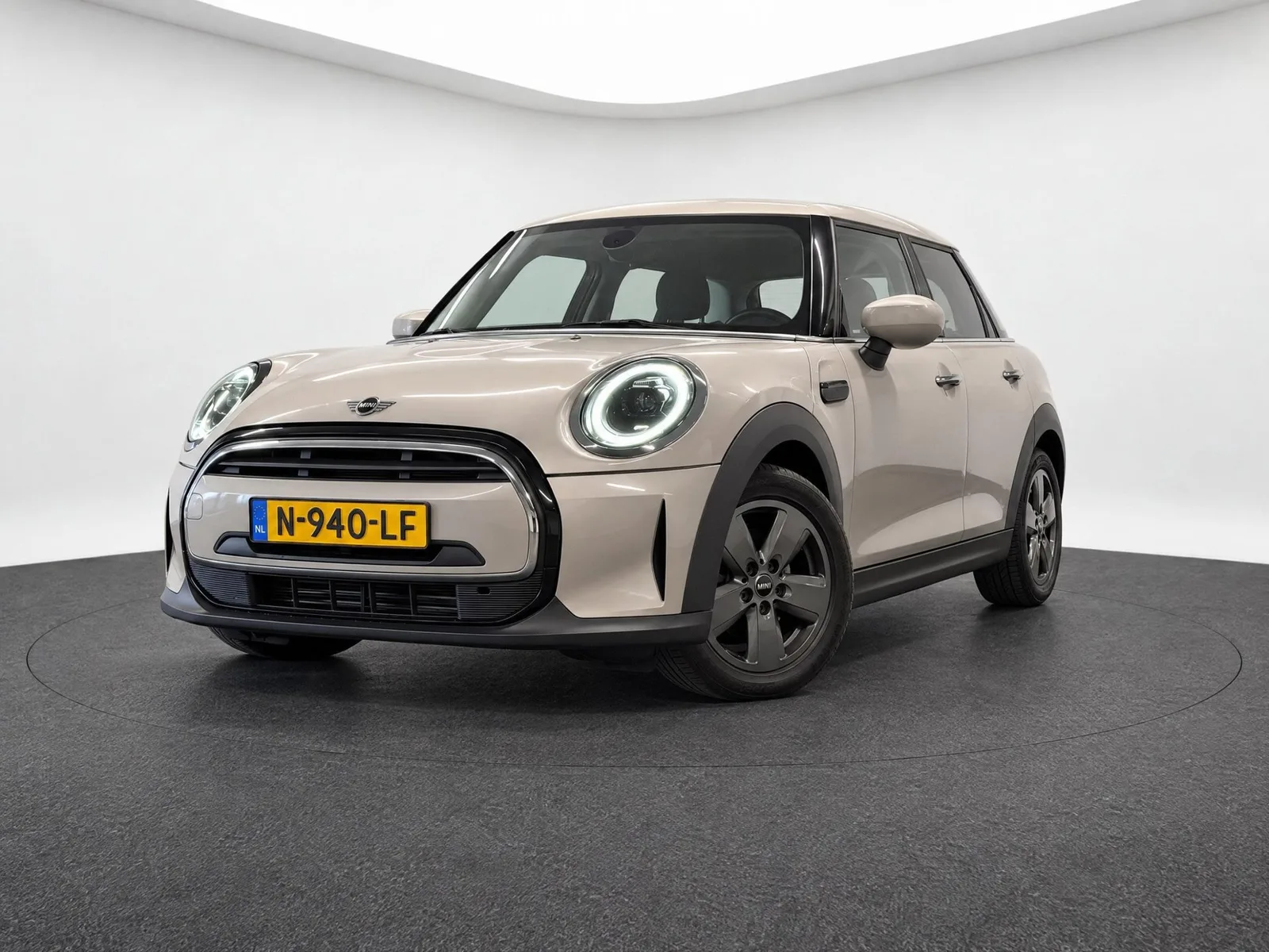 MINI One (2021) — foto 1
