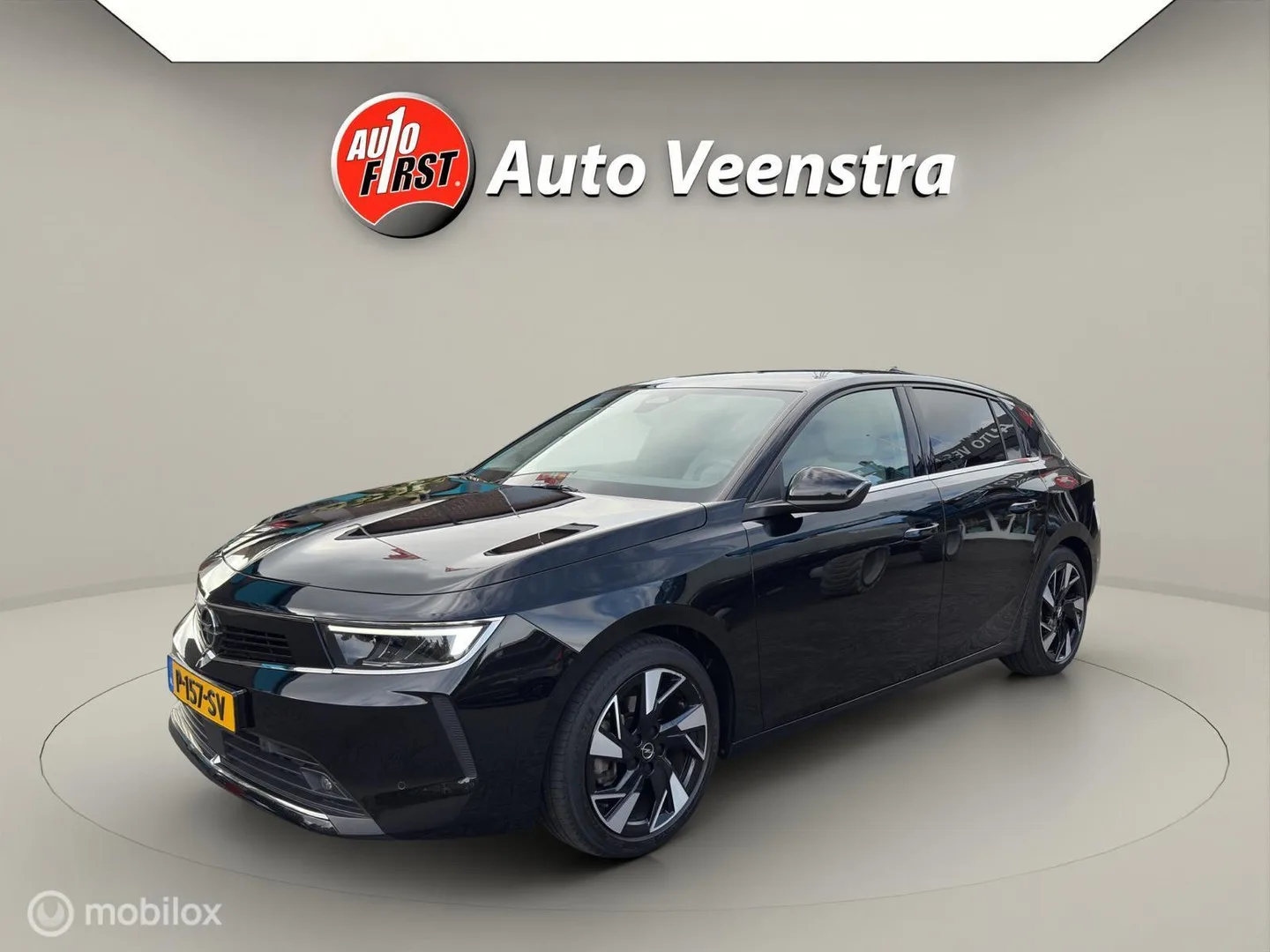 Opel Astra (2022) — foto 1