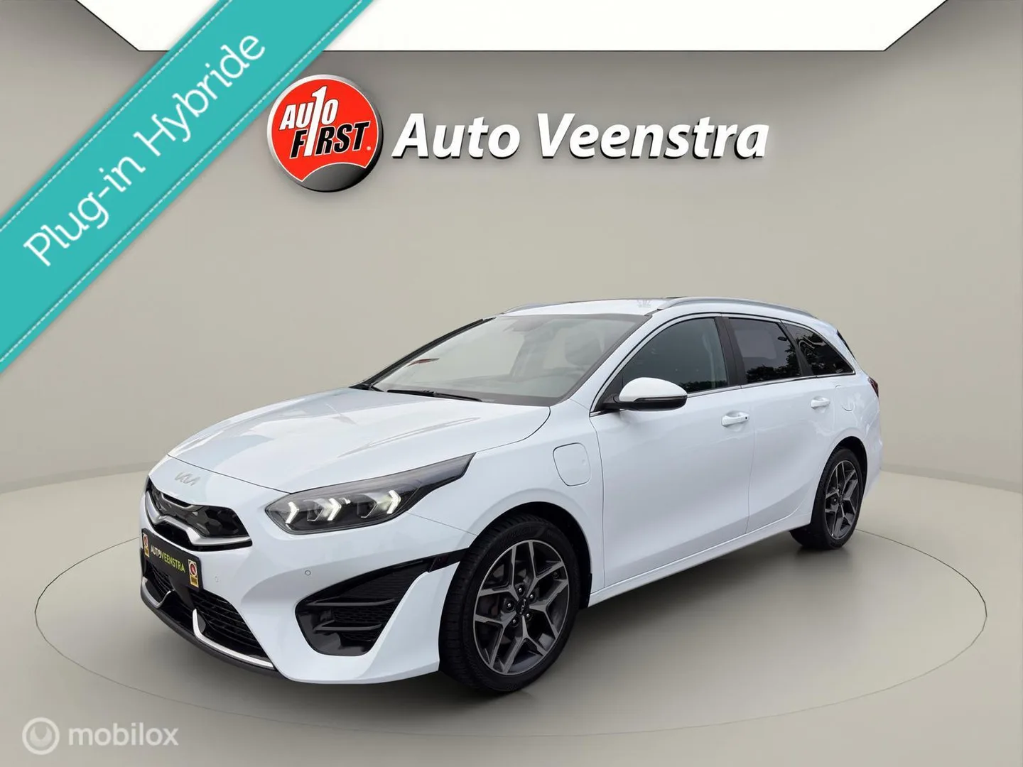 Kia Ceed (2022) — foto 1