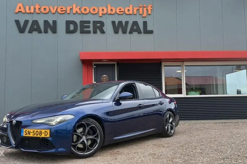 Alfa Romeo Giulia (2018)