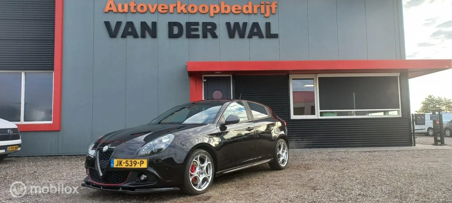 Alfa Romeo Giulietta (2016) — foto 1