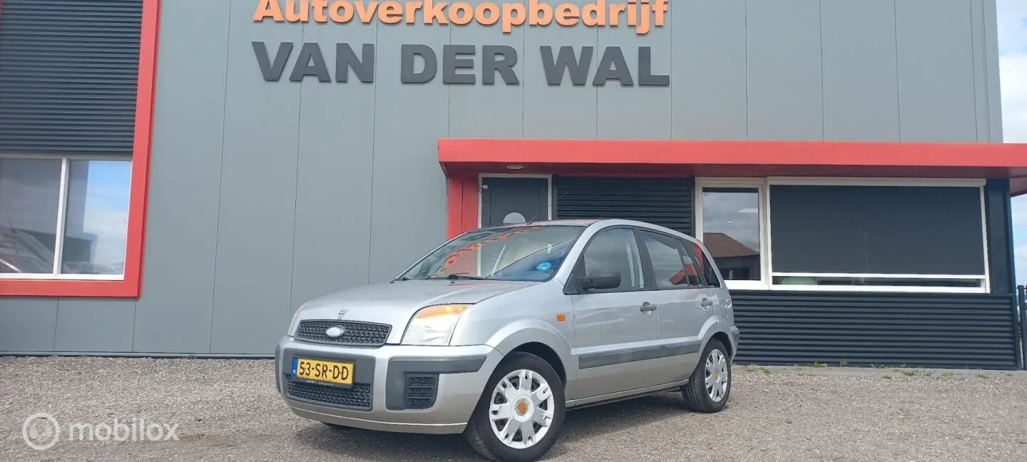 Ford Fusion (2006) — foto 1