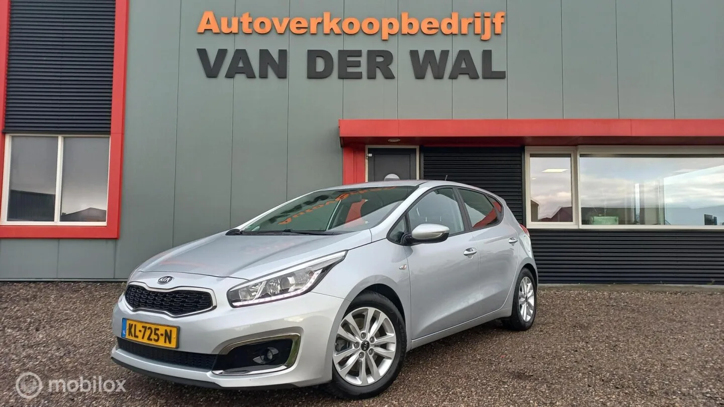 Kia Cee'd (2016) — foto 1