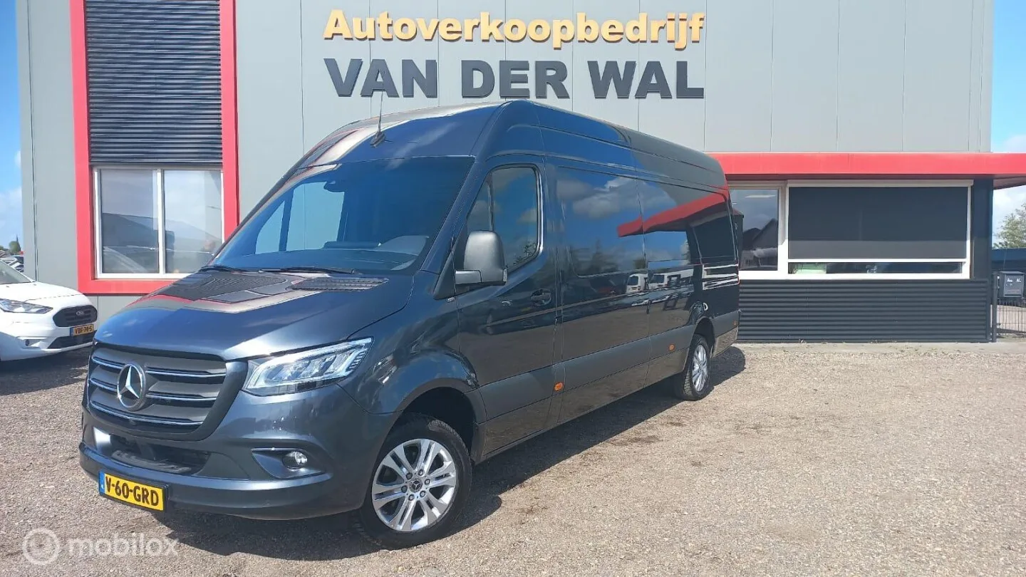Mercedes-Benz Sprinter (2024) — foto 1