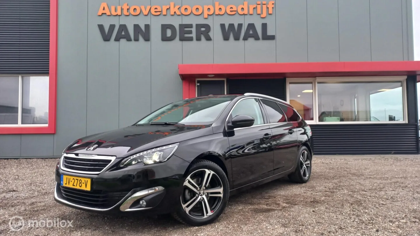 Peugeot 308 (2016) — foto 1
