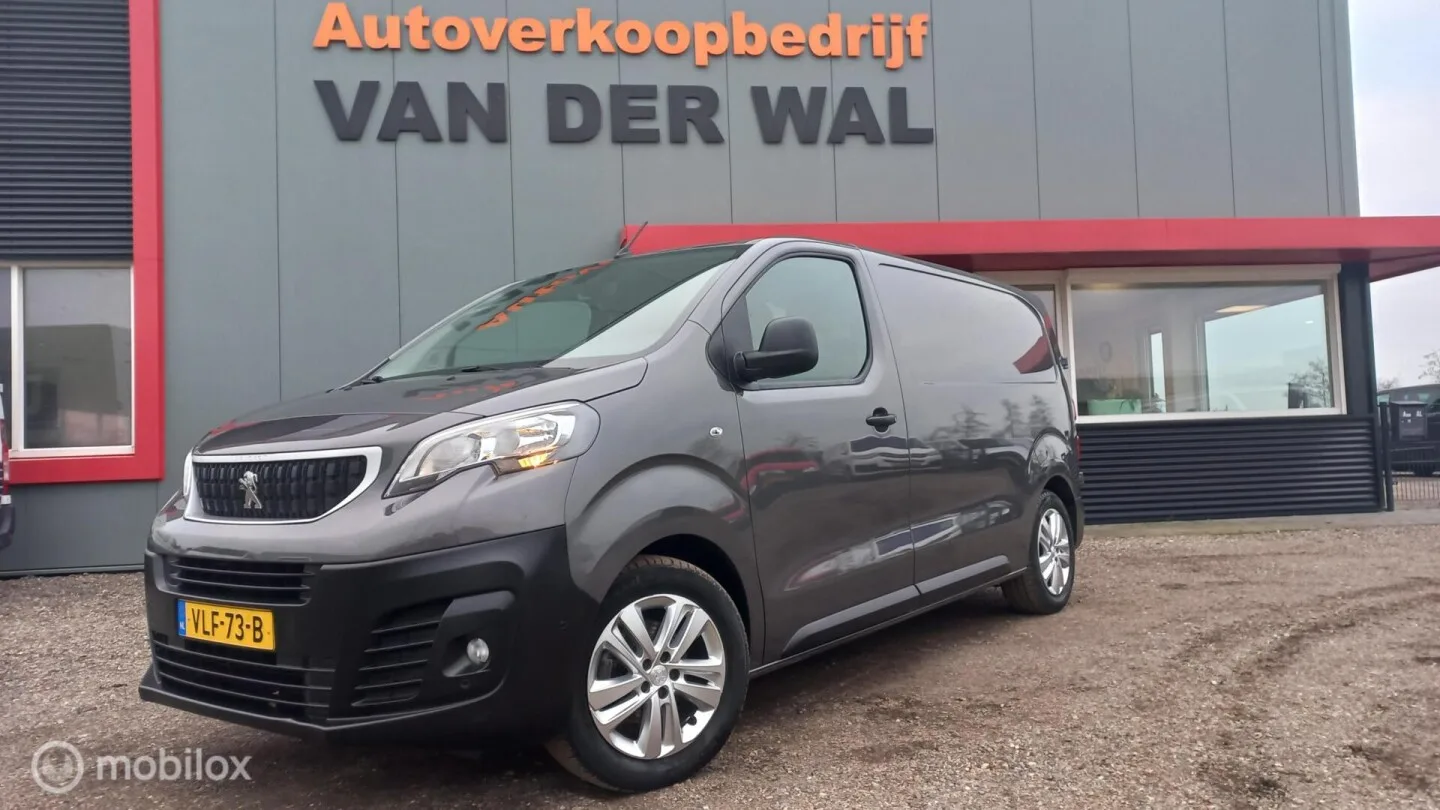 Peugeot Expert (2021) — foto 1