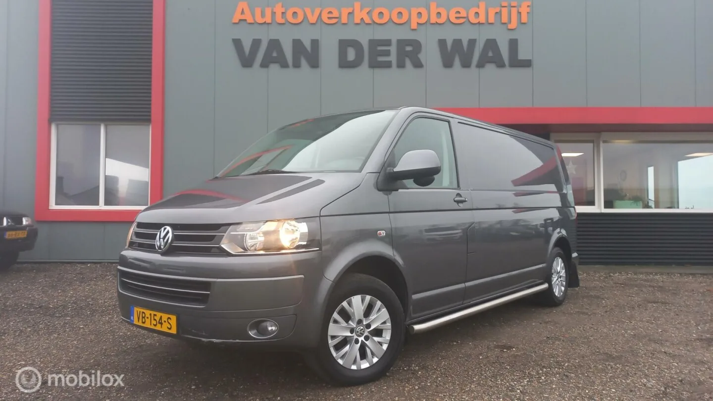 Volkswagen Transporter (2013) — foto 1