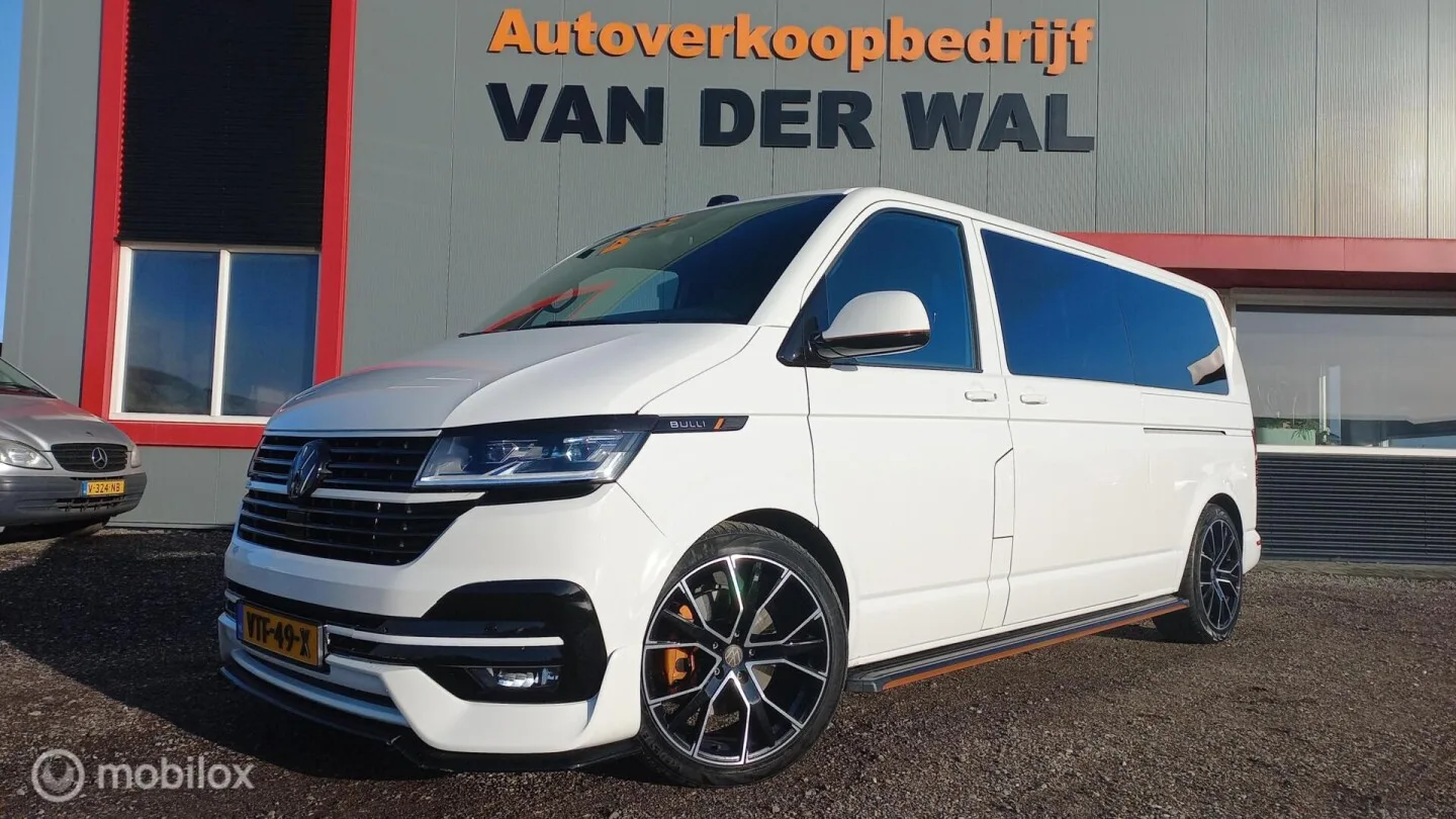 Volkswagen Transporter (2023) — foto 1