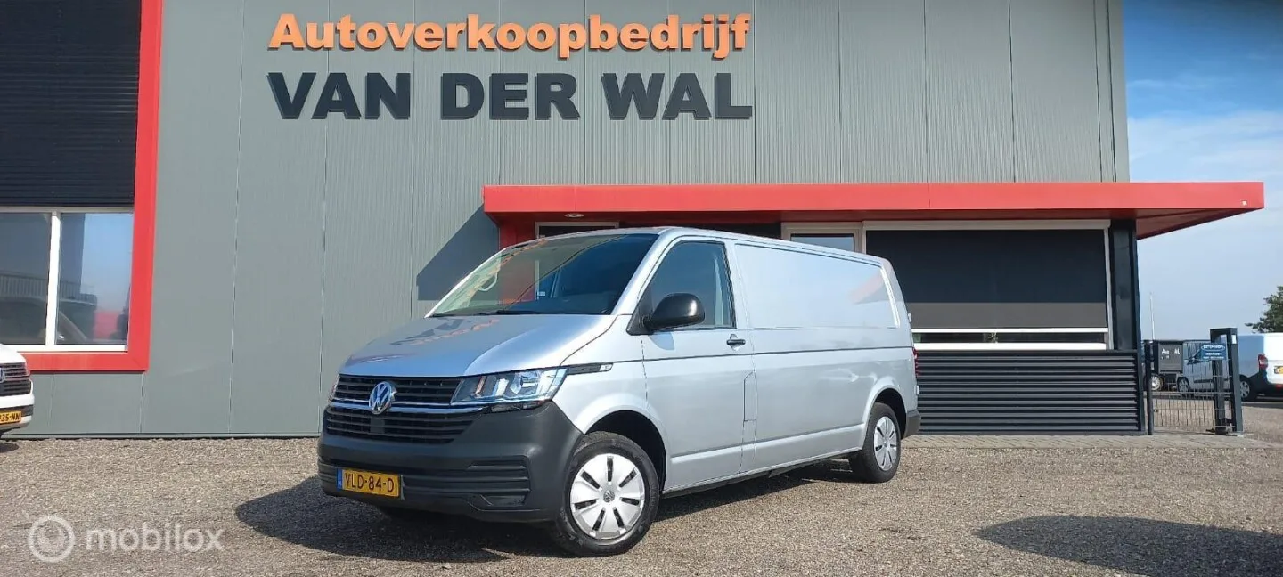 Volkswagen Transporter (2021) — foto 1