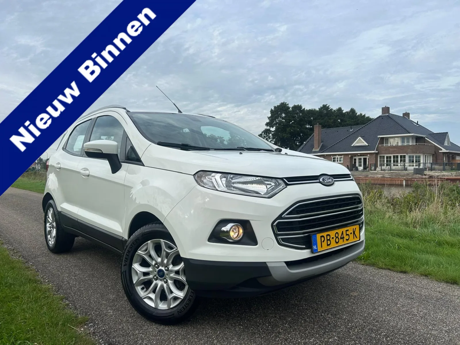 Ford EcoSport (2017) — foto 1