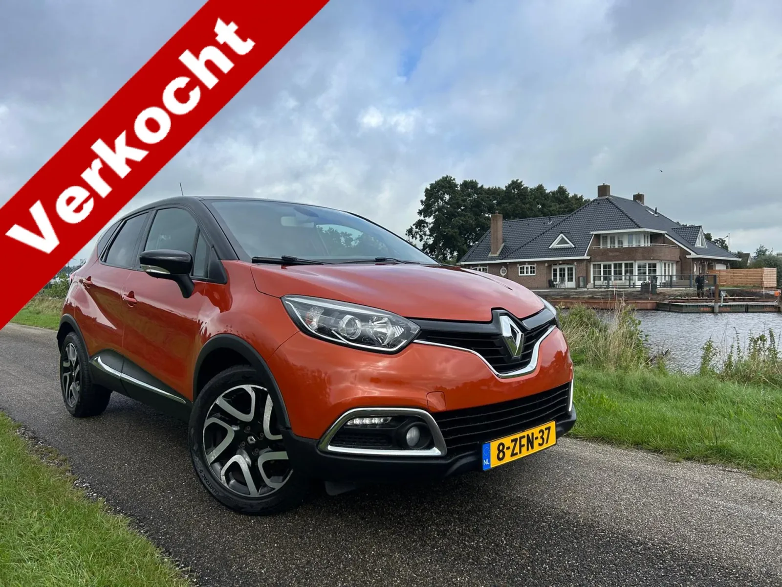 Renault Captur (2015) — foto 1