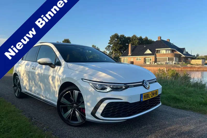 Volkswagen Golf (2021)